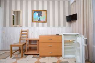 Гостиница LeoHotels Знаменская Санкт-Петербург Одноместный номер с общей ванной комнатой и мини-кухней-4